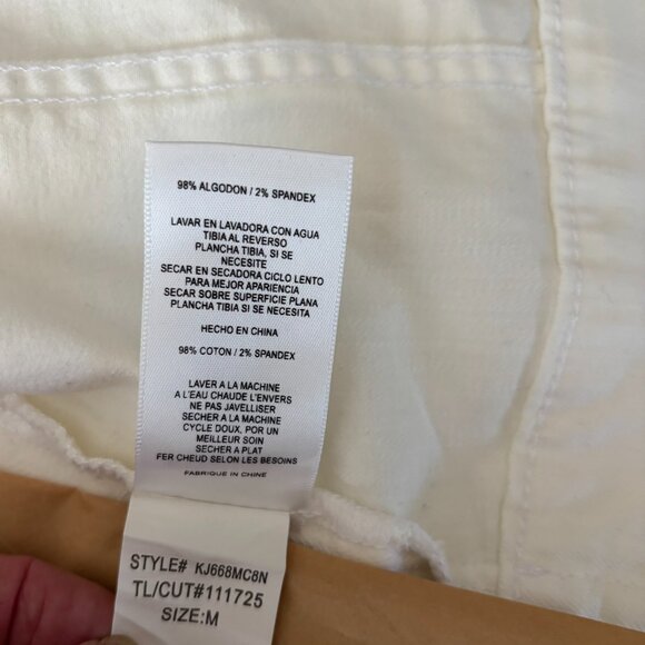 NWT KUT from the Kloth White Denim Jacket – Size M – Nordstrom Classic Style - Picture 11 of 12